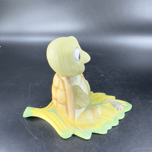 Vintage HOMCO Turtle Playing on Leaf Figurine Ceramic Whimsical Figure VTG - Picture 9 of 11